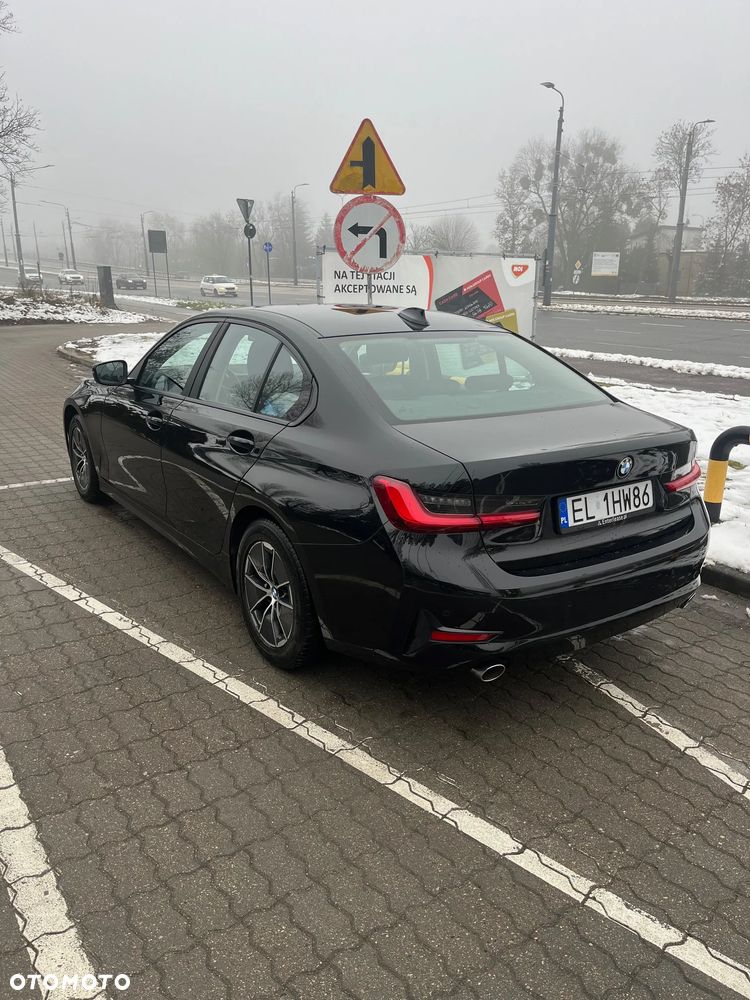 BMW Seria 3 318d - 3
