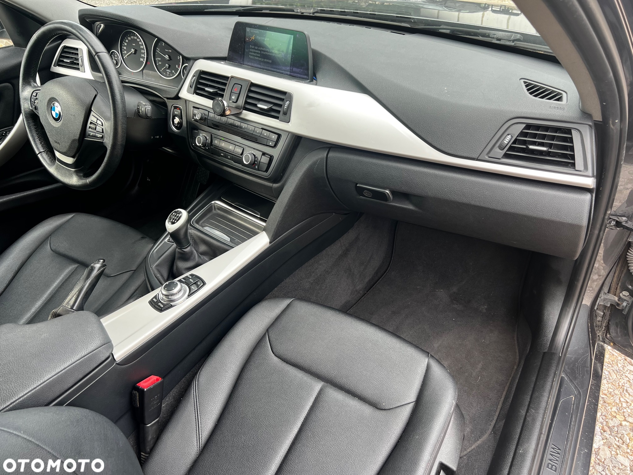 BMW Seria 3 - 21