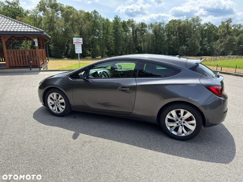 Opel Astra - 2