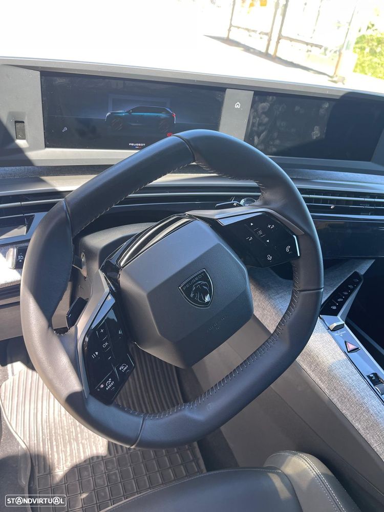 Peugeot 5008 Hybrid 145 e-DSC6 Allure - 8