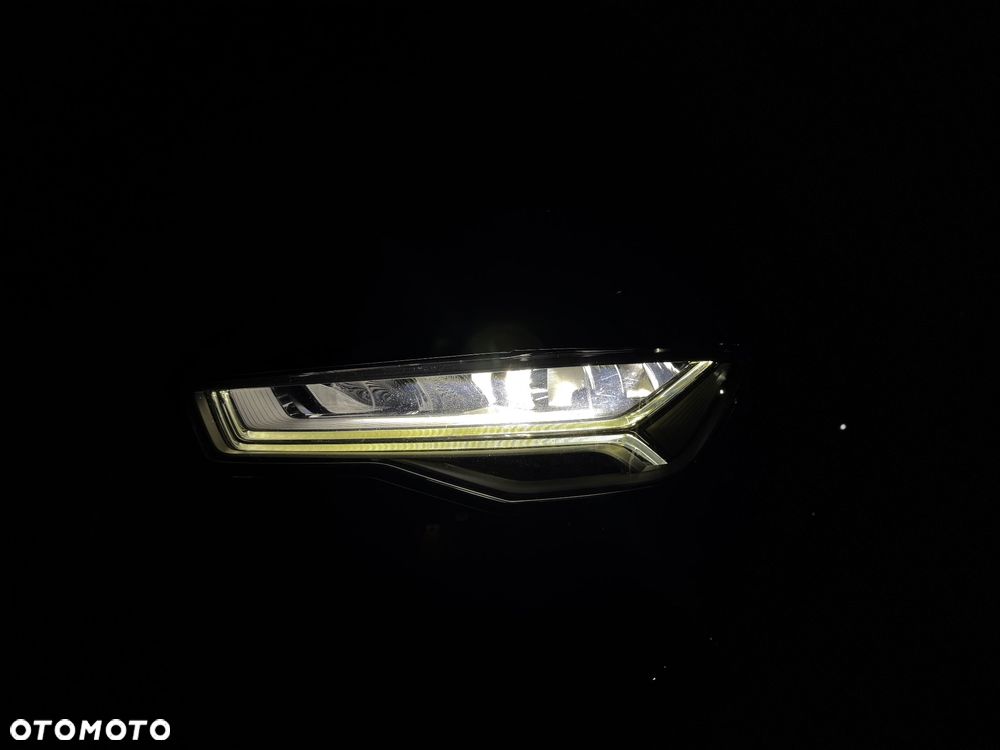 Audi A6 Avant 2.0 TDI quattro S tronic - 34