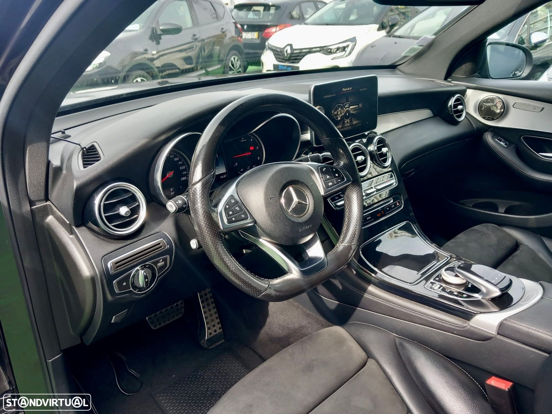 Mercedes-Benz GLC 220 - 8