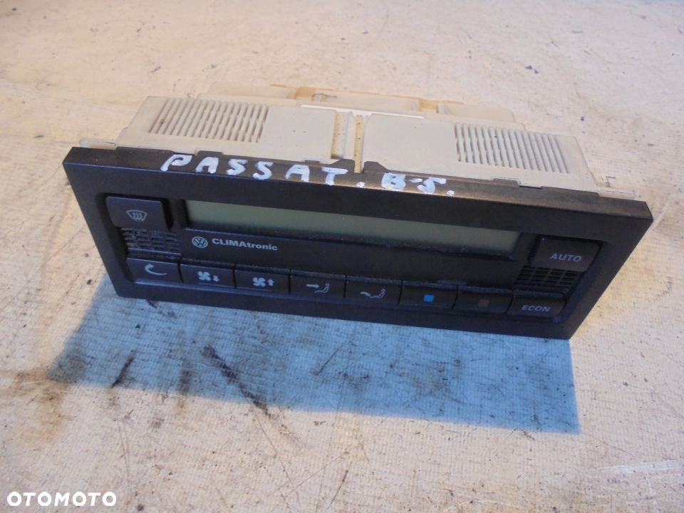 VW Passat B5 Panel Climatronic 1996 r 5HB00761700