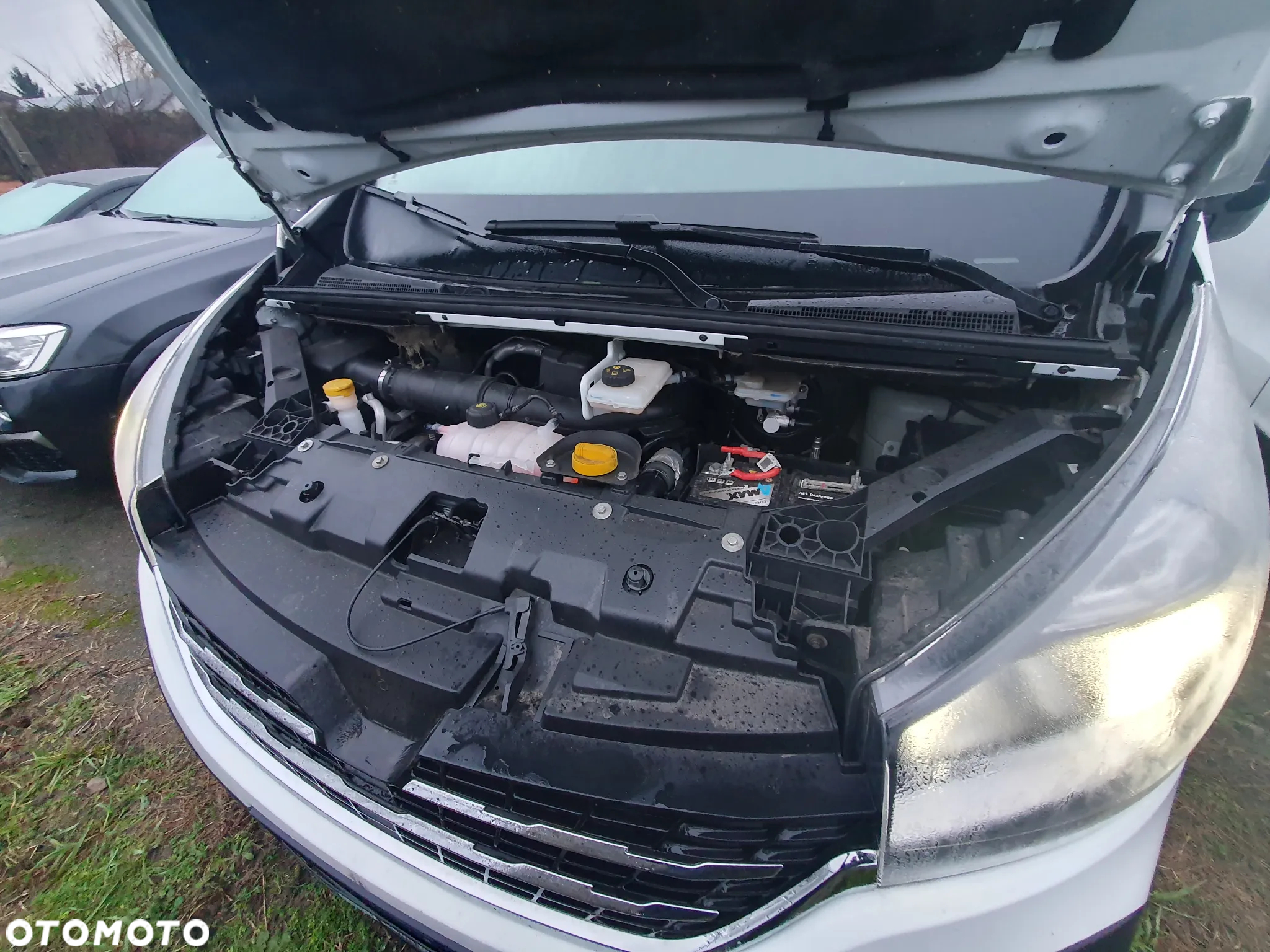 Renault TRAFIC - 9
