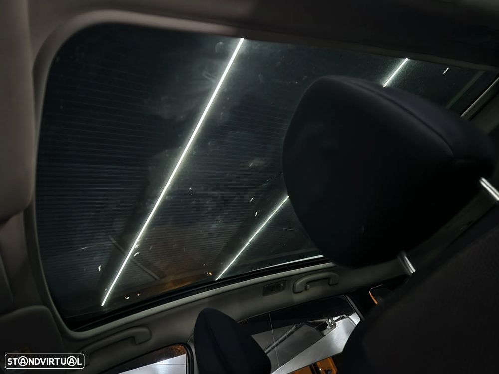 Nissan Qashqai 1.5 dCi N-Connecta 18 - 20