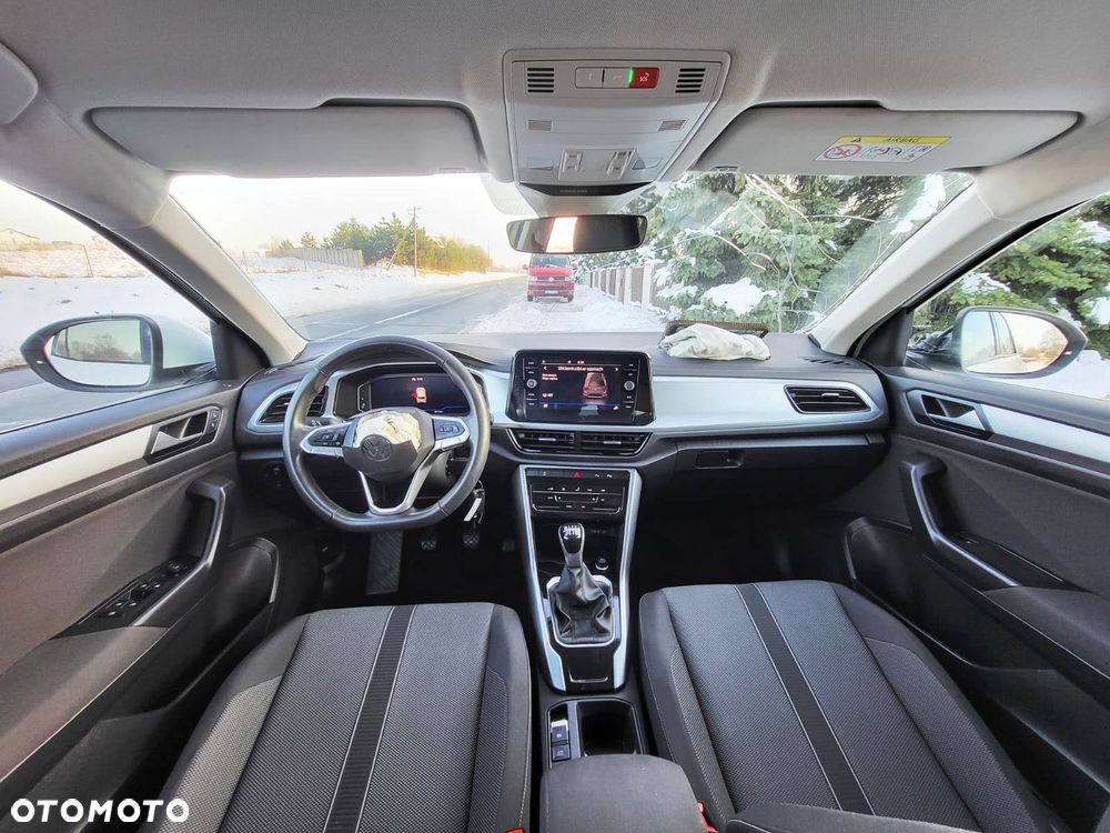 Volkswagen T-Roc 1.0 TSI Advance - 12