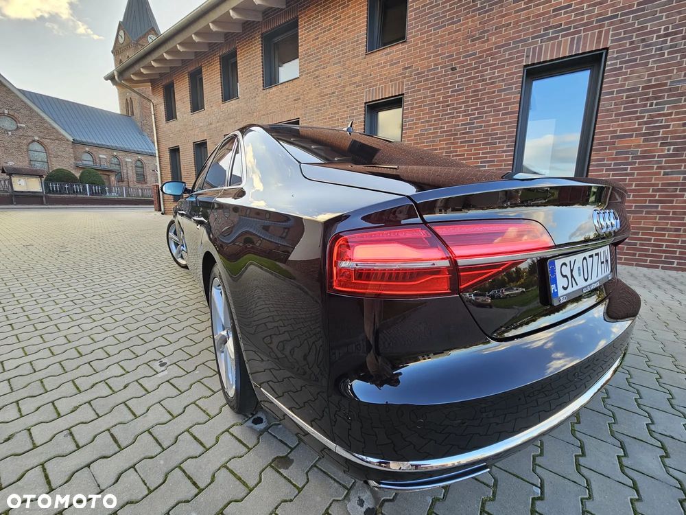 Audi A8 2016 photo 3