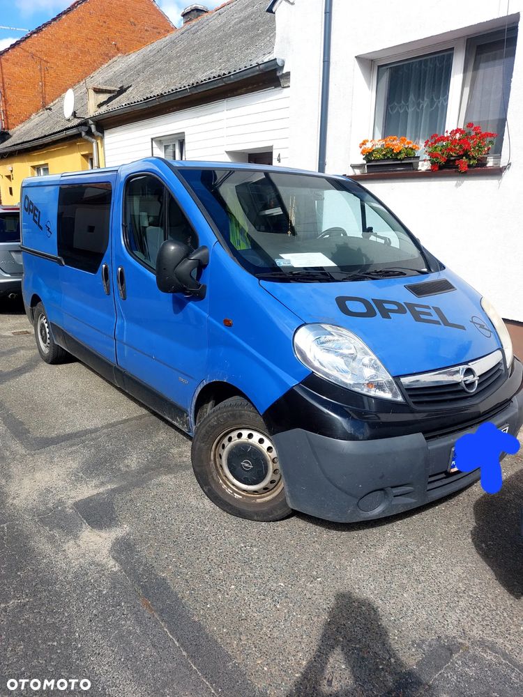 Opel Vivaro L2H1 2.9t - 7