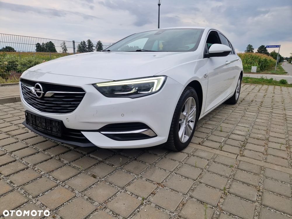 Opel Insignia 2.0 Business Edition - 1