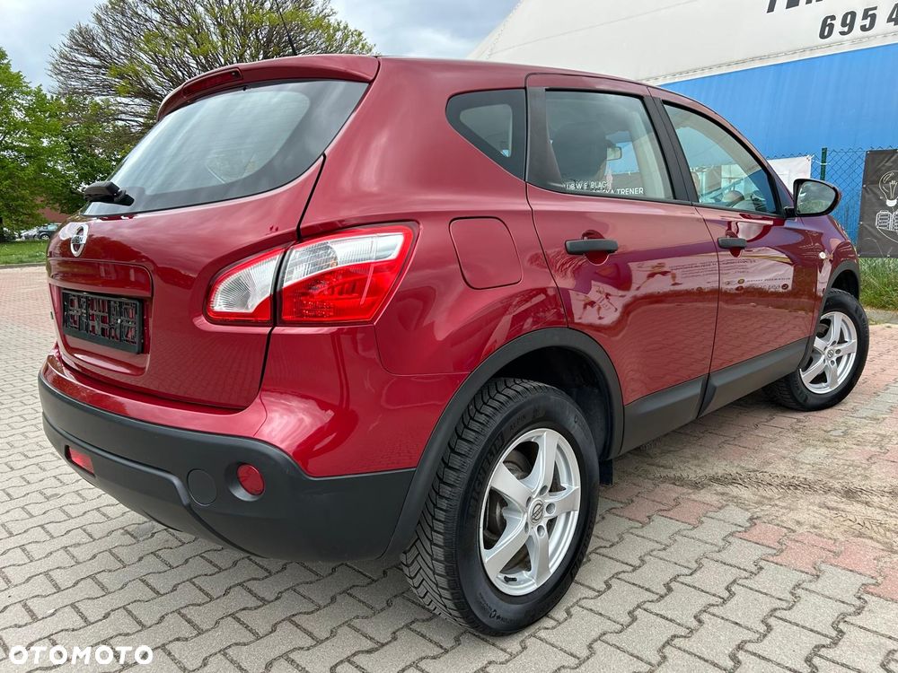 Nissan Qashqai 1.6 visia - 13