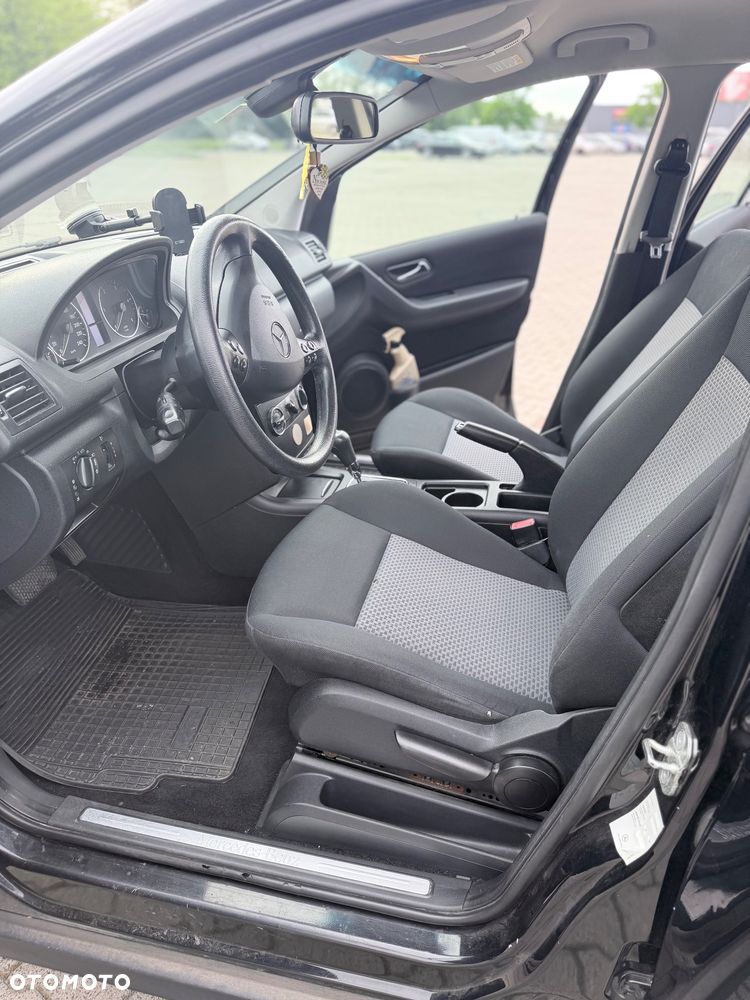 Mercedes-Benz Klasa A 180 CDI Autotronic Elegance DPF - 14