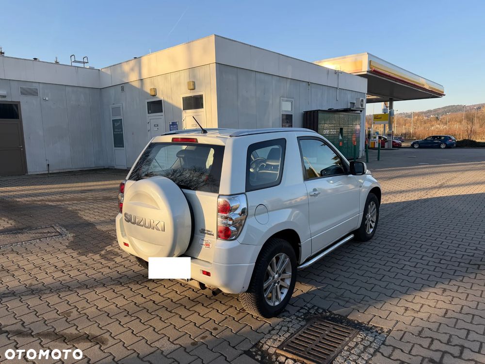 Suzuki Grand Vitara 1.6 De luxe - 5