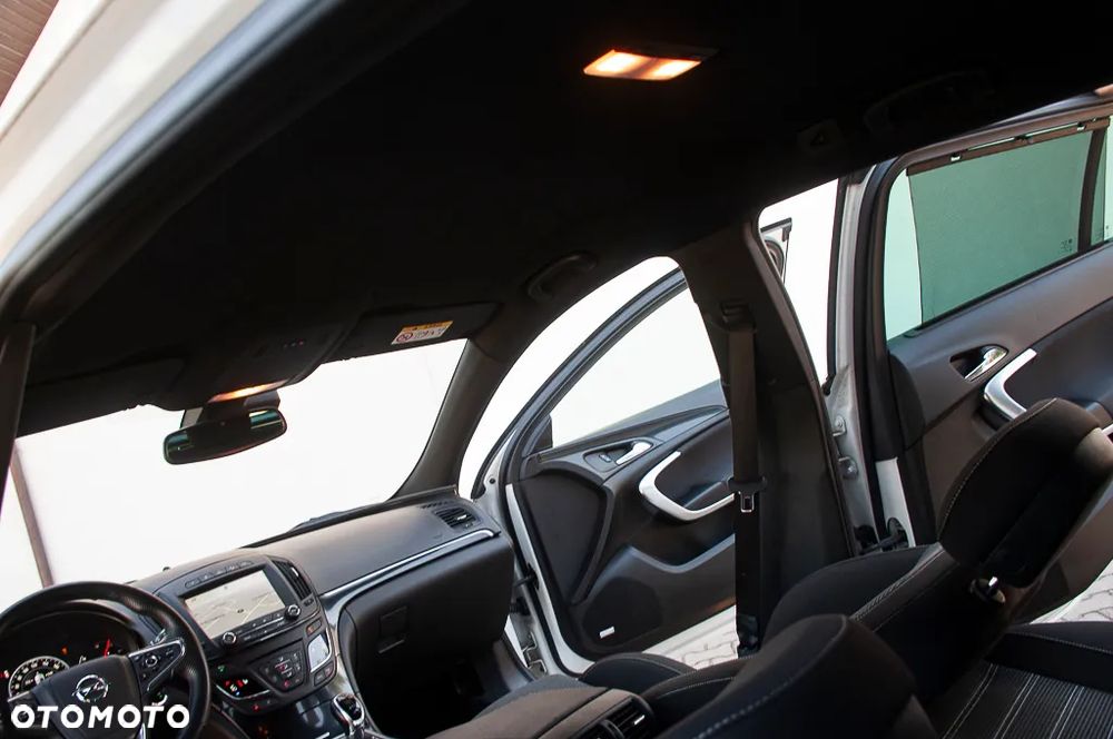 Opel Insignia 2.0 CDTI Executive S&S - 29