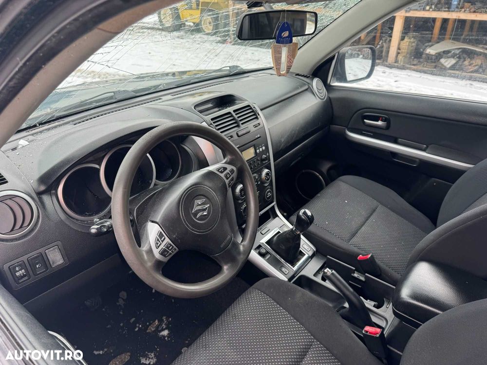 Dezmembrari Dezmembrez Piese piesa Dez Suzuki Grand Vitara 1,9 ddis e4 - 6