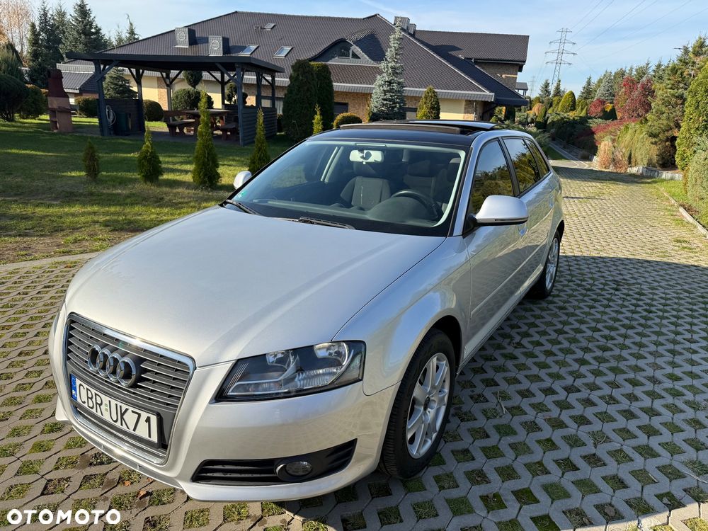 Audi A3 Sportback 1.6 Attraction - 12