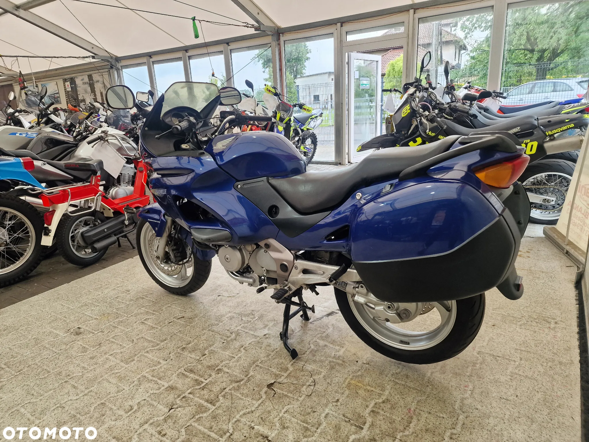 Honda NTV - 20