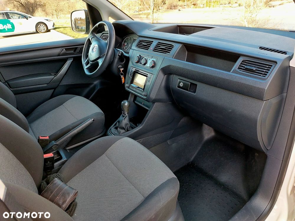 Volkswagen Caddy - 11