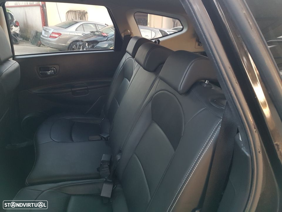 Interiores Nissan Qashqai+2 - 3