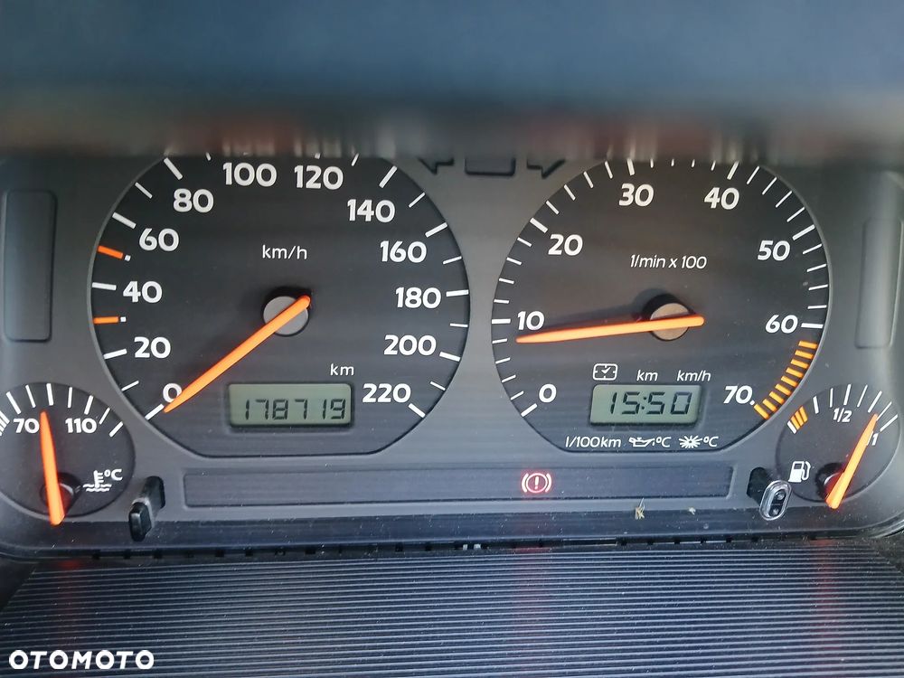 Volkswagen Golf 2.0 Highline - 10