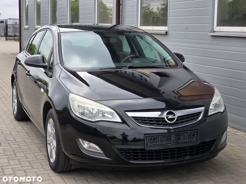 Opel Astra 1.4 Essentia - 6