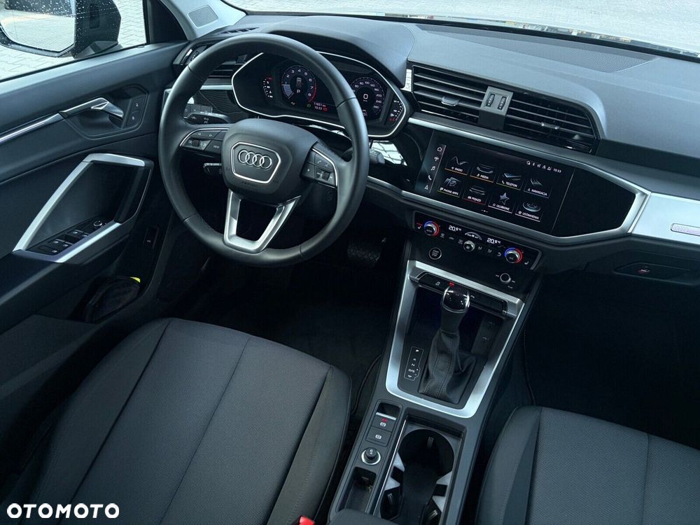 Audi Q3 - 17