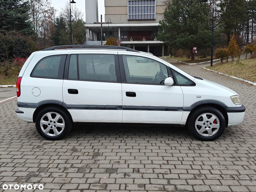 Opel Zafira 2.0 DTI Executive - 5
