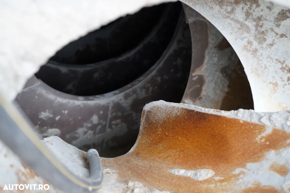 Mercedes-Benz AROCS 3540 / BETONIERĂ 9M3 / 8x4 / AUTOMATĂ / 2022 - 16