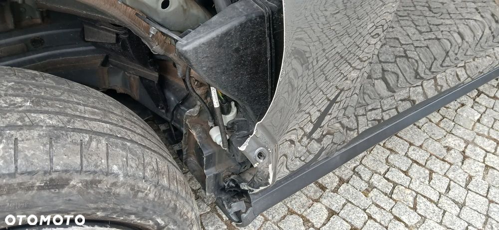 Mercedes-Benz GLC 200 mHEV 4-Matic AMG Line - 13