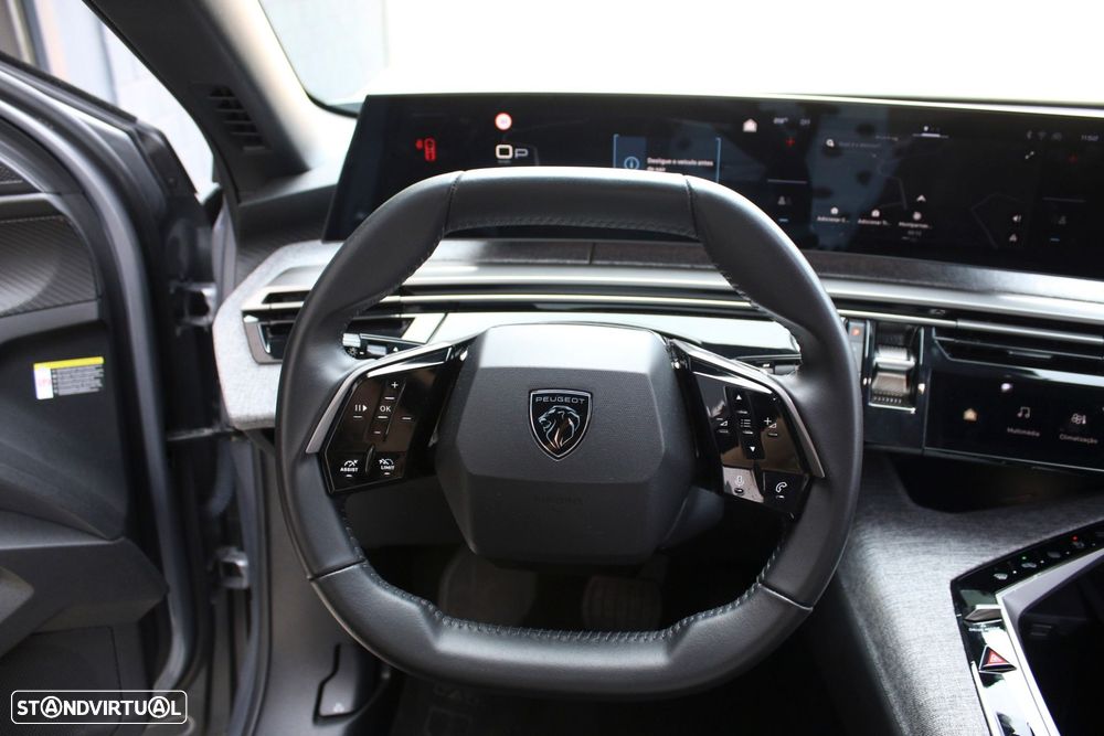 Peugeot 3008 1.2 Hybrid Allure e-DCS6 - 30