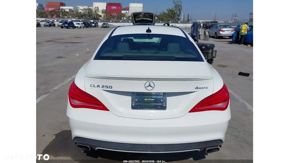 Mercedes-Benz CLA 250 4Matic 7G-DCT AMG Line - 8