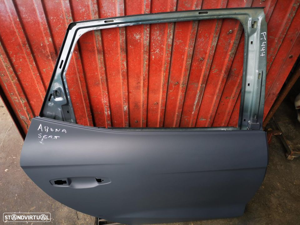 SEAT ARONA PORTA TRÁS DIREITA - PT444 - 2