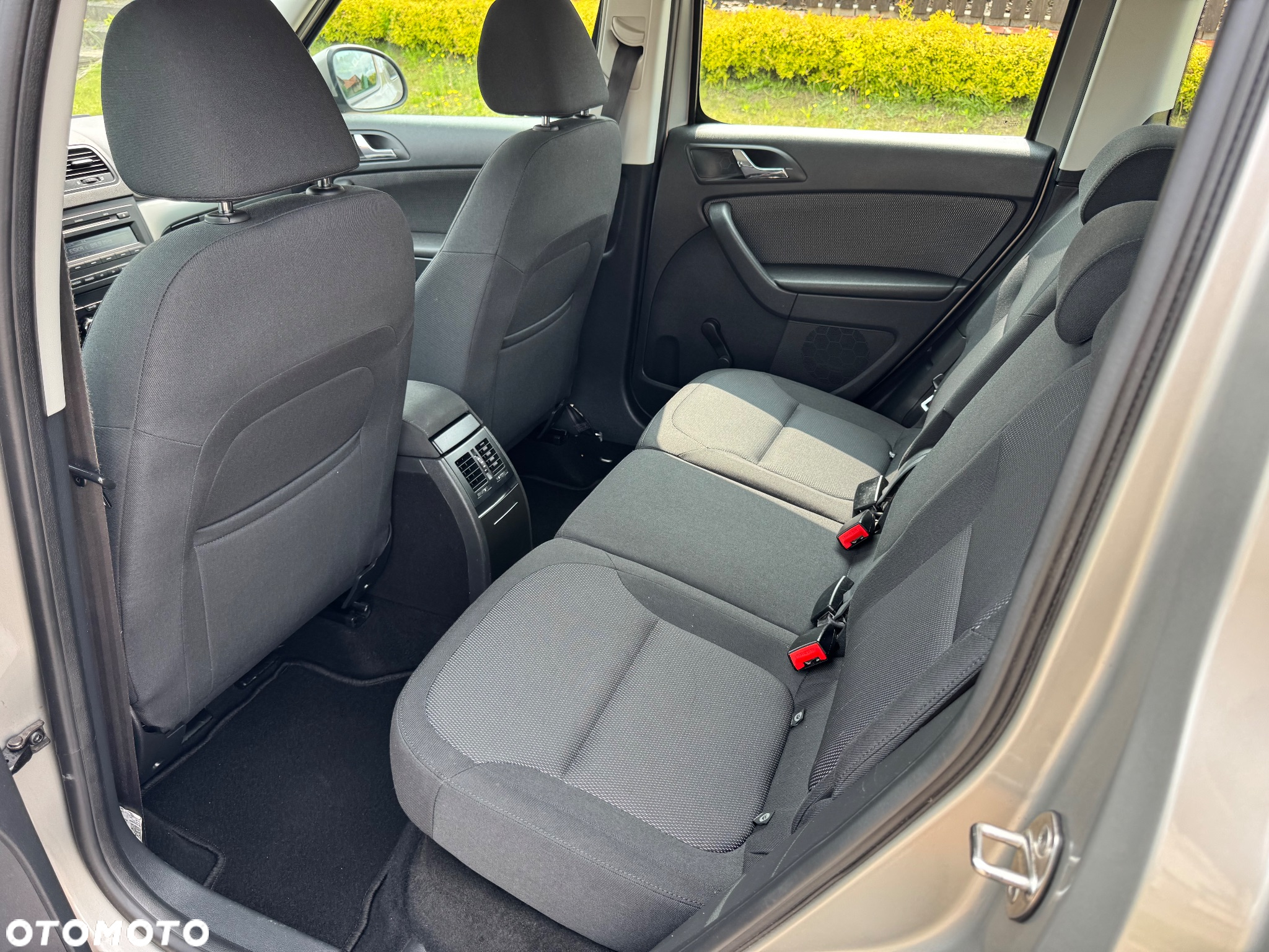 Skoda Yeti 1.2 TSI 4x2 Elegance - 34