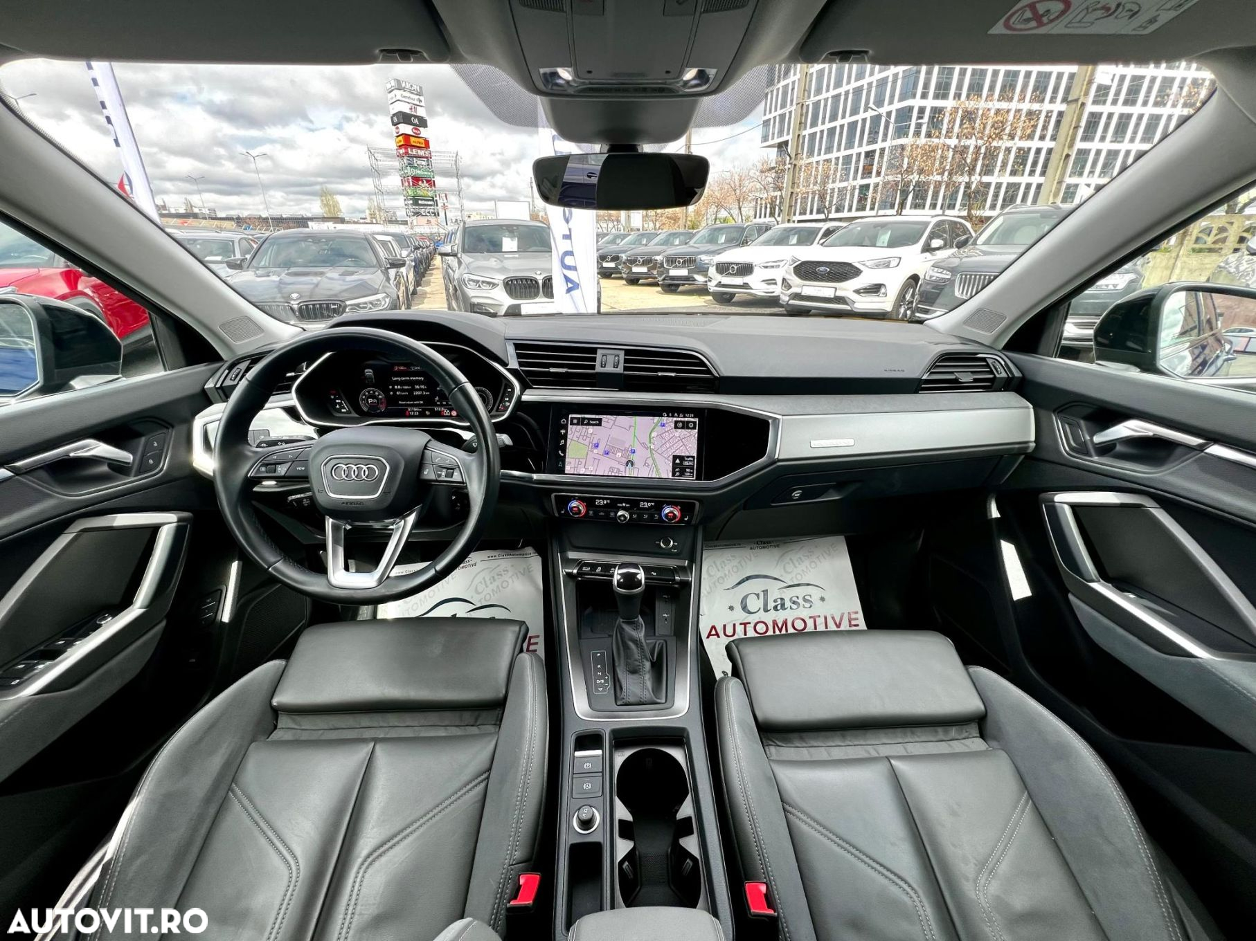 Audi Q3 Sportback 2.0 40 TFSI quattro S tronic S Line - 4