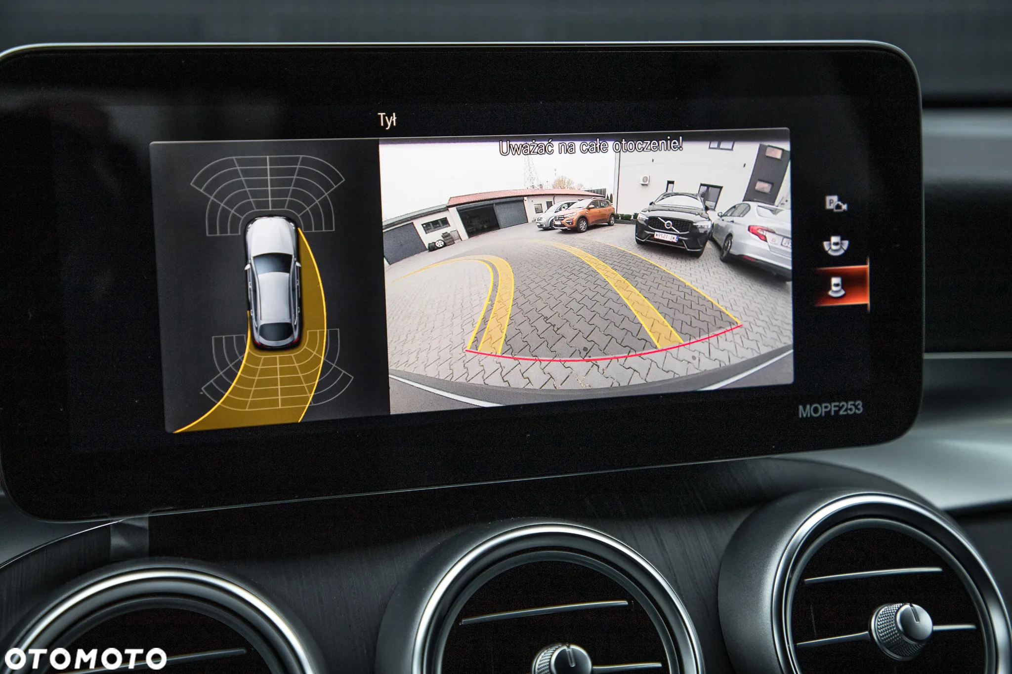 Mercedes-Benz GLC 350 d 4Matic 9G-TRONIC AMG Line - 28