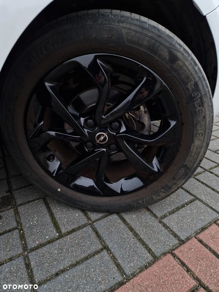 Opel Corsa 1.4 Automatik Color Edition - 15