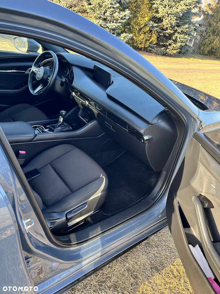 Mazda 3 - 11