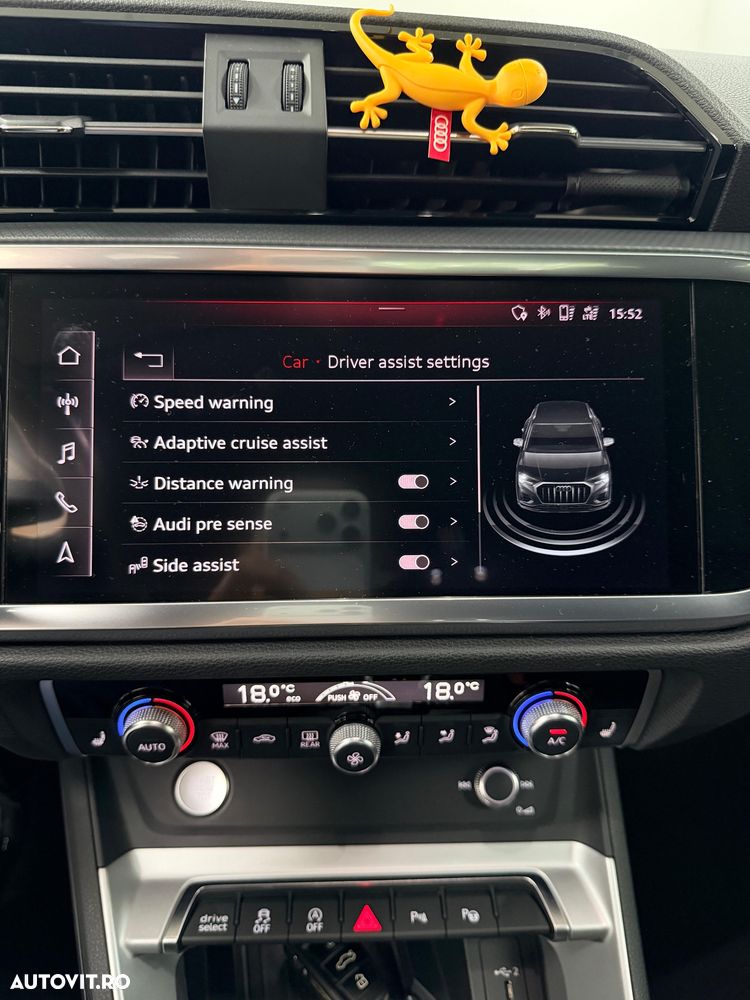 Audi Q3 2.0 40 TFSI S tronic quattro - 12