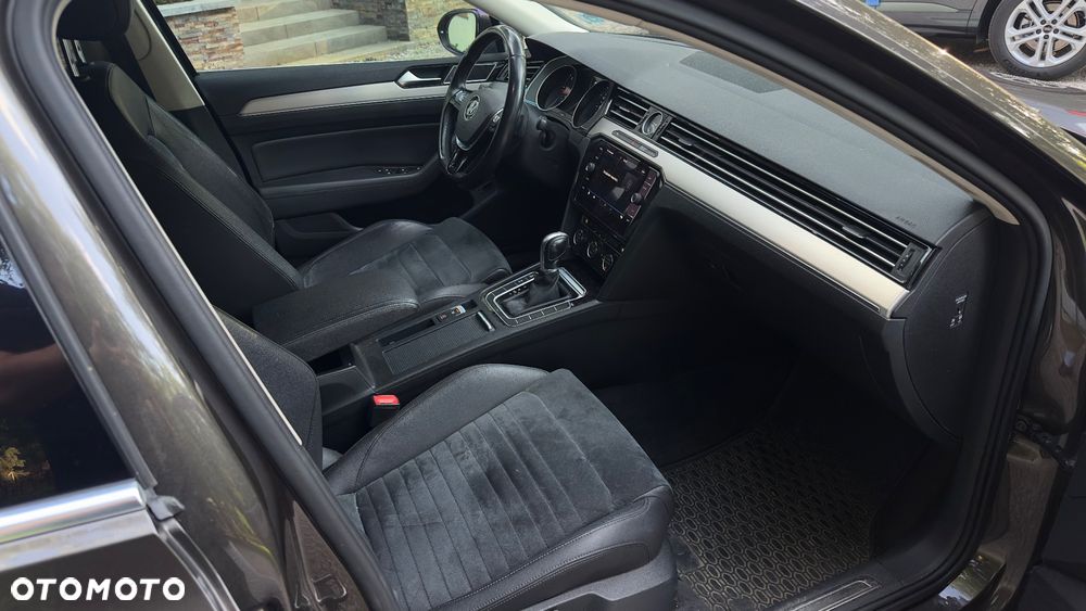 Volkswagen Passat 2.0 TDI BMT Highline DSG - 9