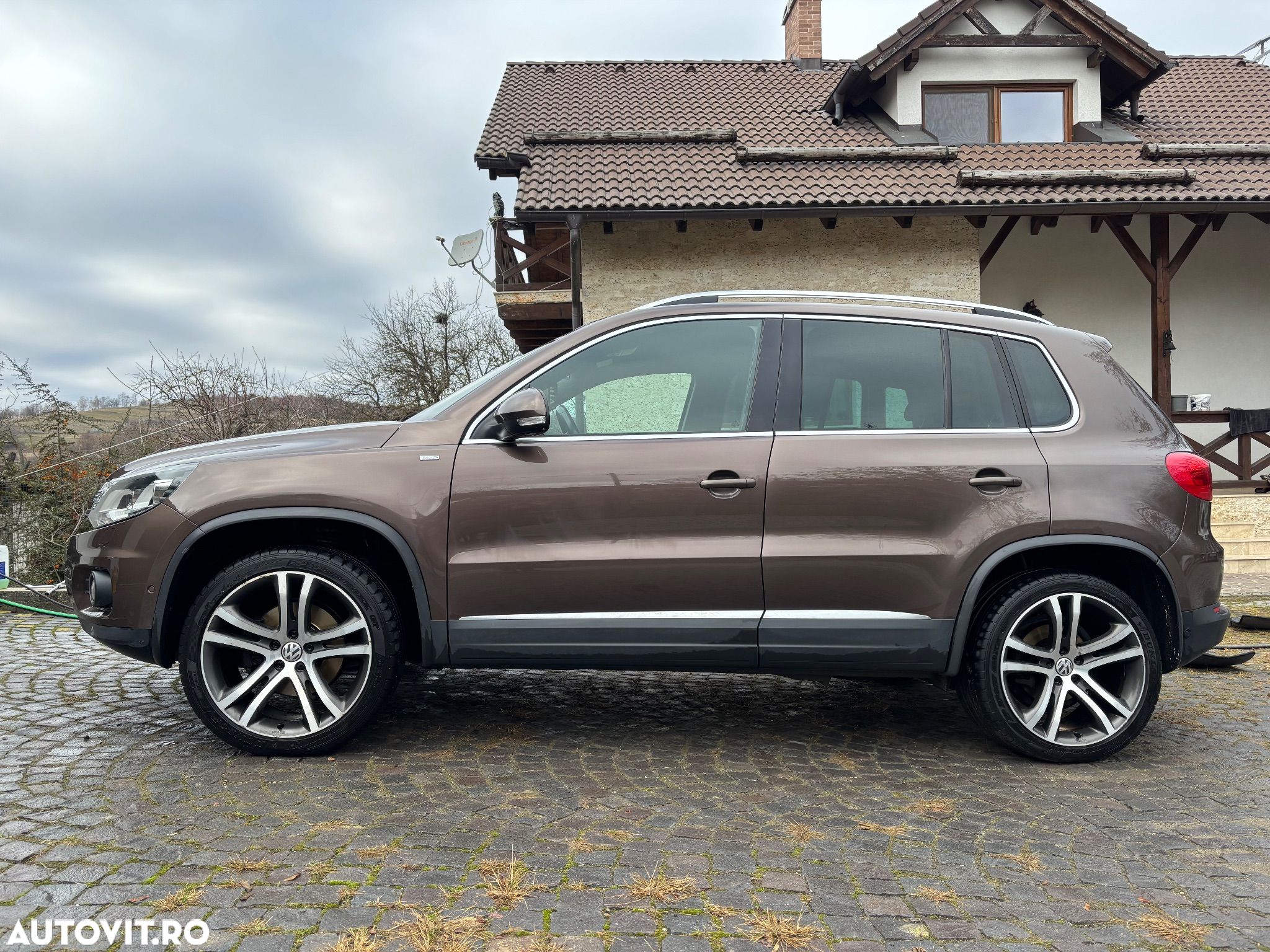 Volkswagen Tiguan 2.0 TDI DPF 4Motion BlueMotion Technology DSG Cup Track & Style - 1