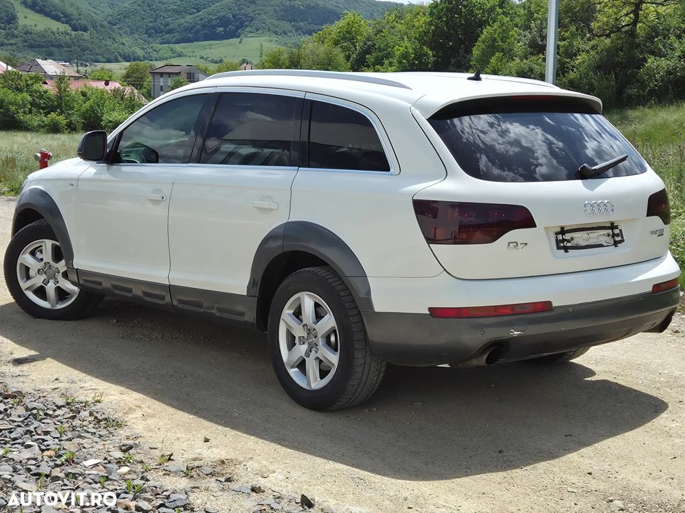 Audi Q7 - 4