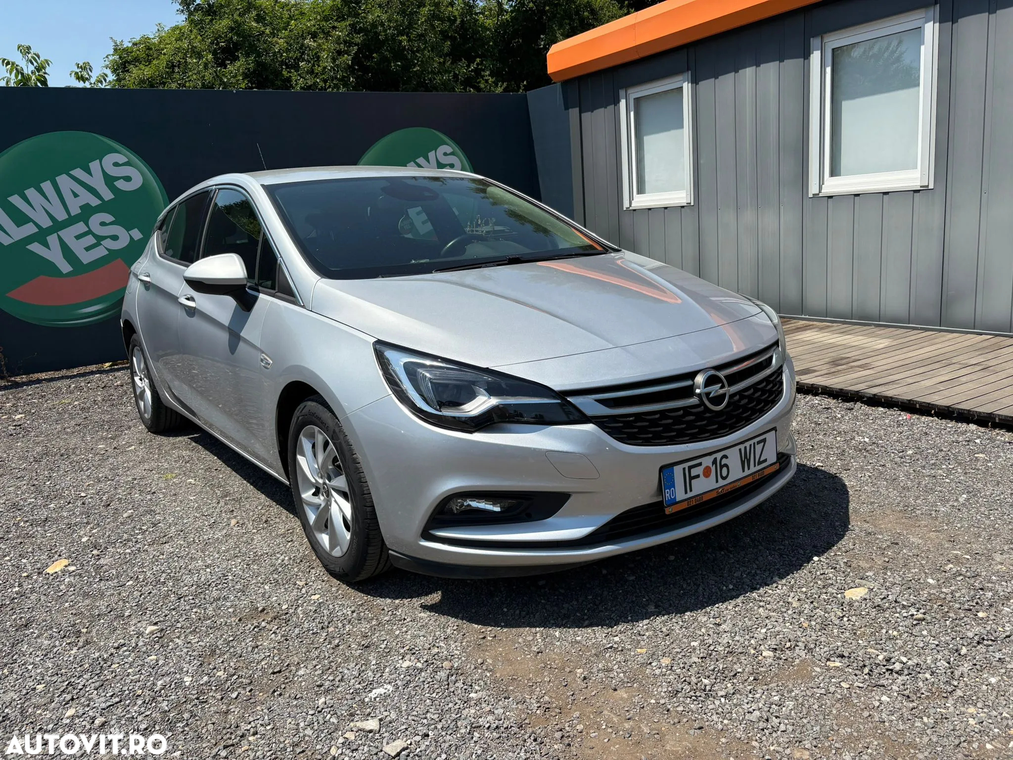 Opel Astra 1.6 CDTI ECOTEC Start/Stop Enjoy - 2
