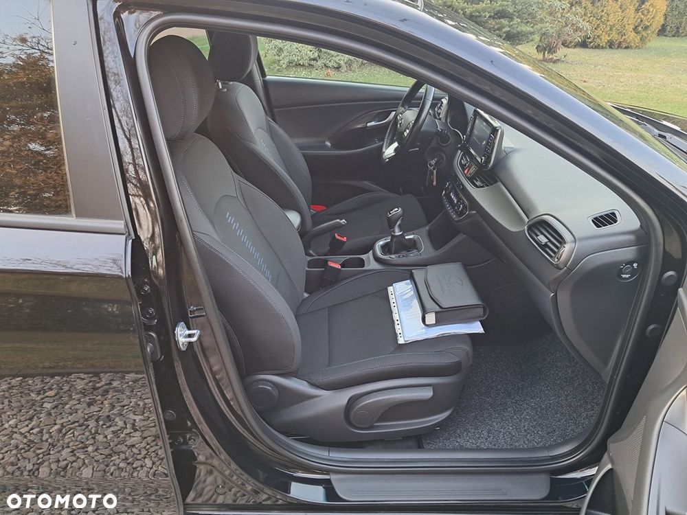 Hyundai i30 1.4 T-GDI Passion Plus - 16