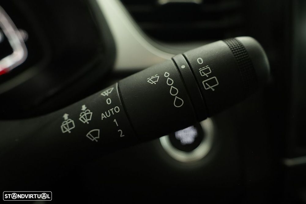 Renault Captur 1.0 TCe Techno Bi-Fuel - 17