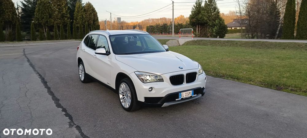 BMW X1 sDrive18d Sport Line - 11