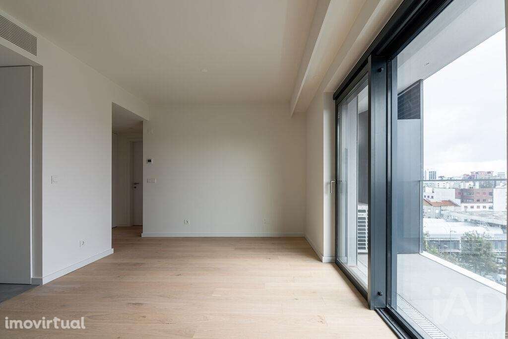 Apartamento T1 em Avenidas Novas - Grande imagem: 5/17