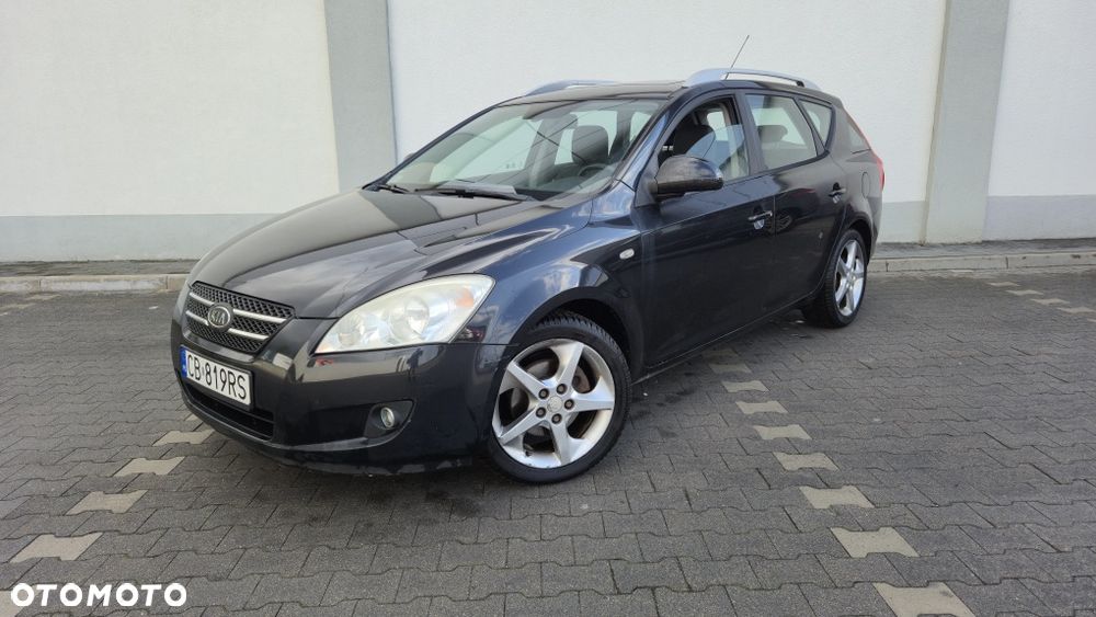 Kia Ceed - 1