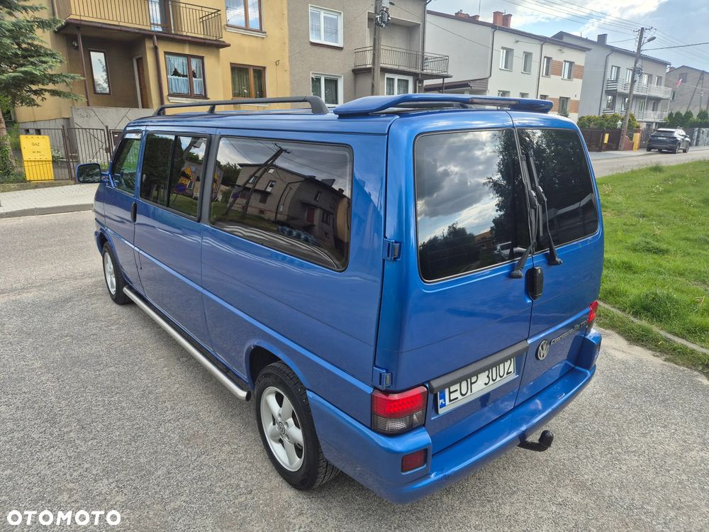 Volkswagen Caravelle TDI Basis / CL - 12