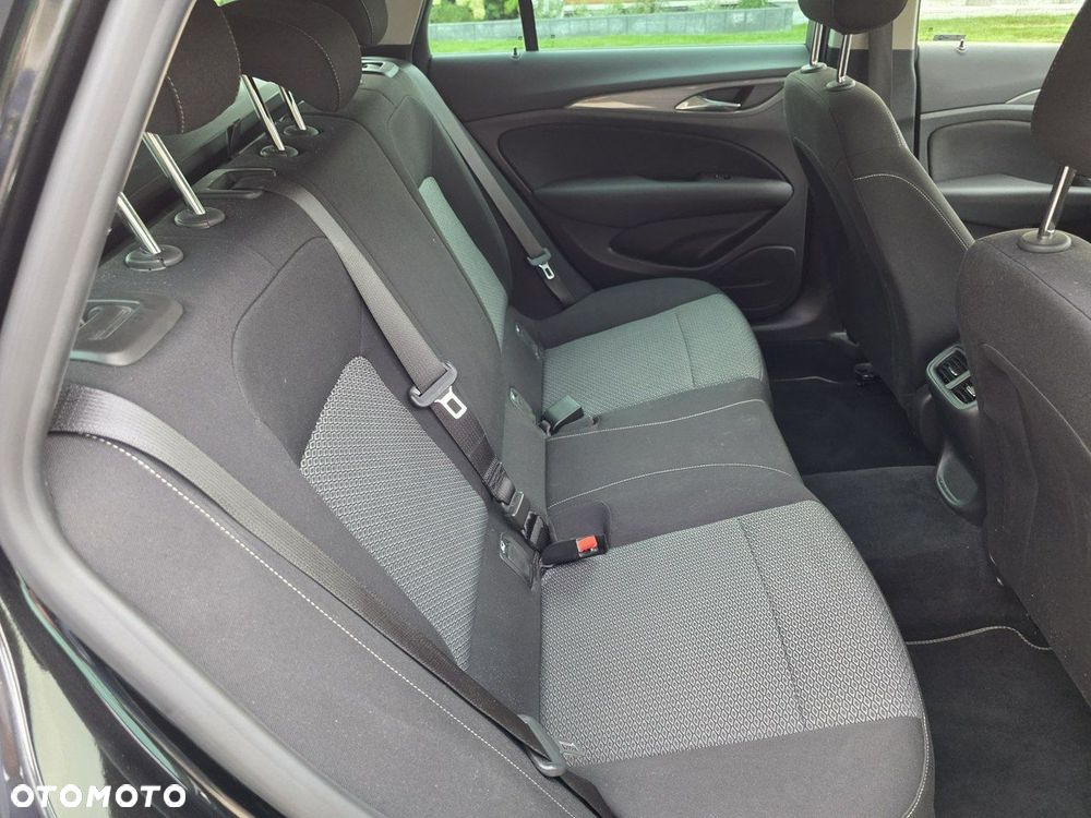 Opel Insignia - 7