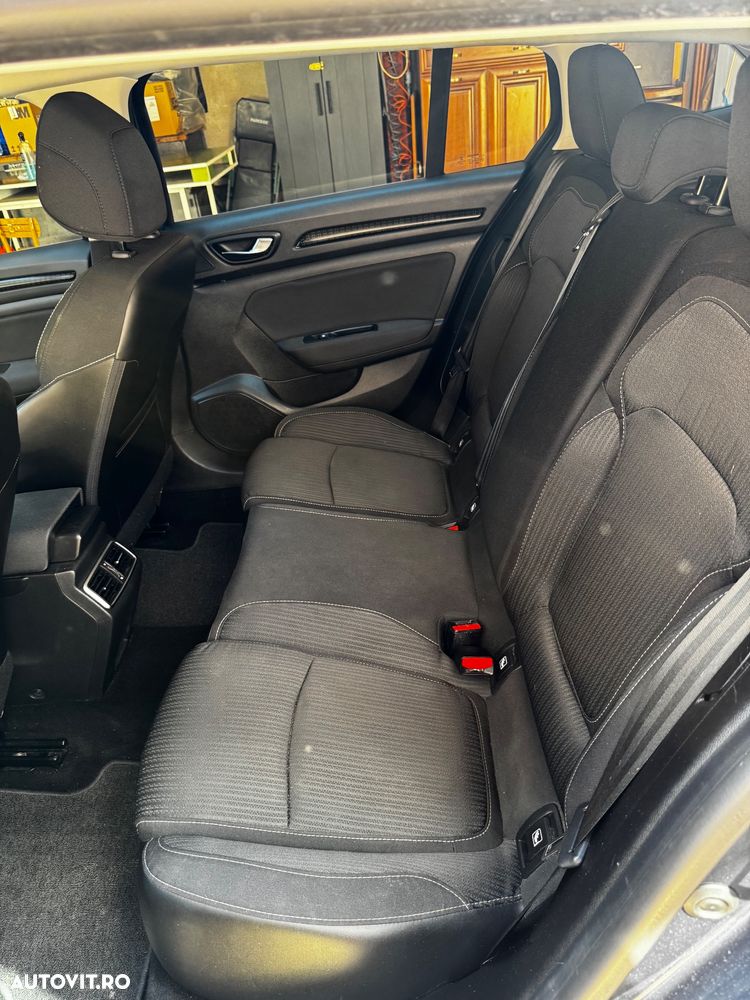 Renault Megane - 18