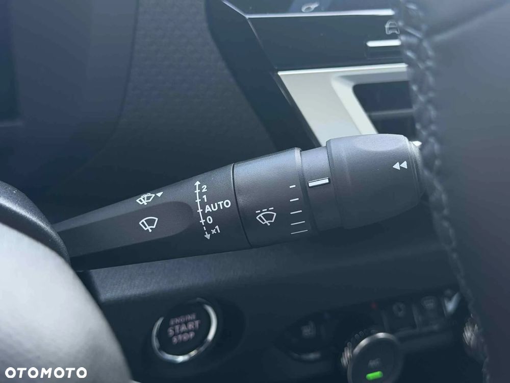 Citroën C4 e-C4 EV156 54kWh Max - 13